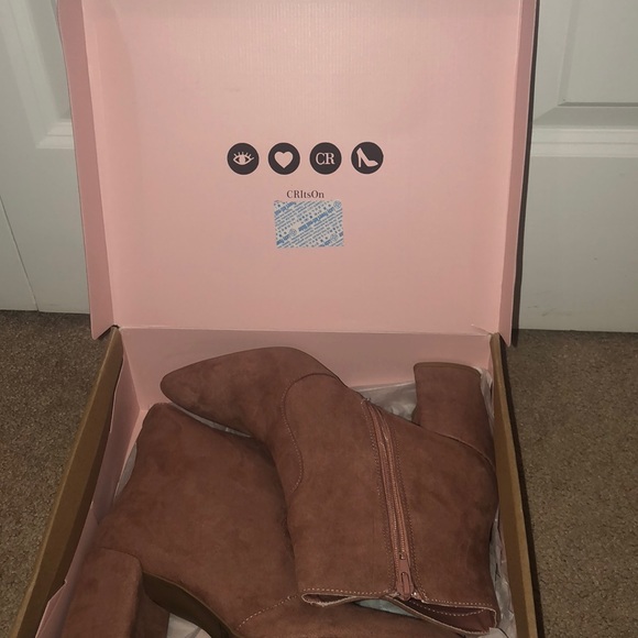 Booties - Picture 3 of 4